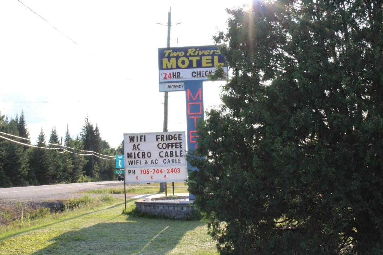 Two Rivers Motel Mattawa Экстерьер фото